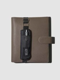 Adjustable Notebook Pouch(Adjustable Notebook Pouch)