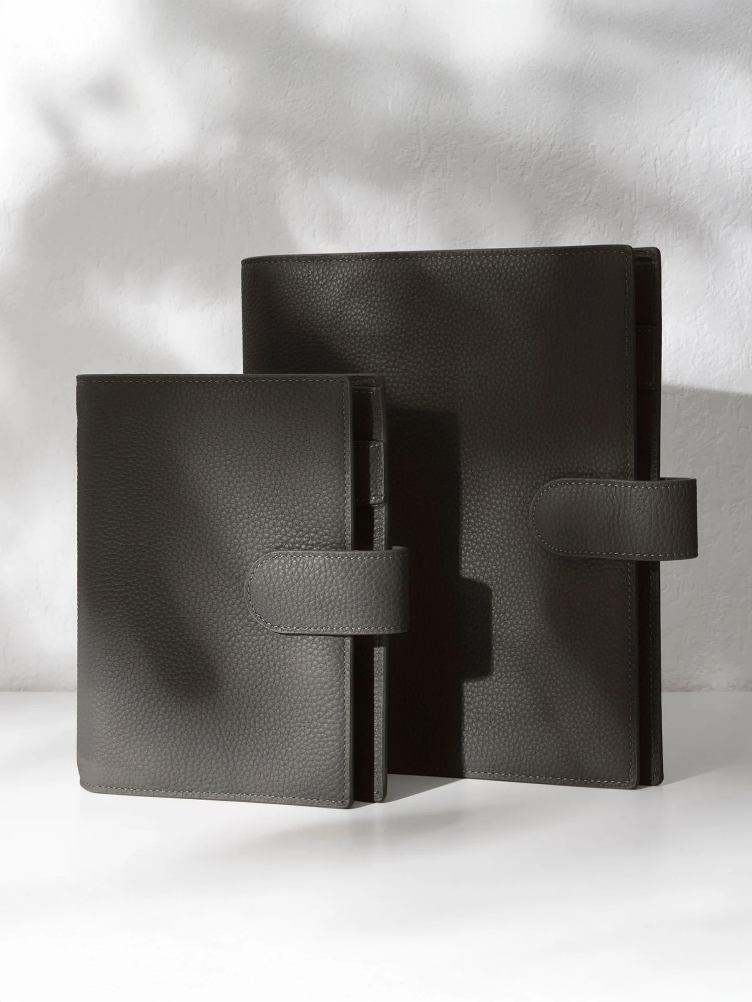 Foundations 6-Ring Leather Agenda | Personal(Foundations 6 Ring Leather Agenda Personal) 2 Foundations 6-Ring Leather Agenda | Personal(Foundations 6 Ring Leather Agenda Personal) - Image 2