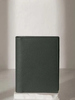 Heirloom Premium Leather Folio | CP Petite(Heirloom Leather Folio Cp Petite) 32 Heirloom Premium Leather Folio | CP Petite(Heirloom Leather Folio Cp Petite) -Cloth And Paper Shop Heirloom Premium Leather Folio CPPetite Salmanca Hero CP 1