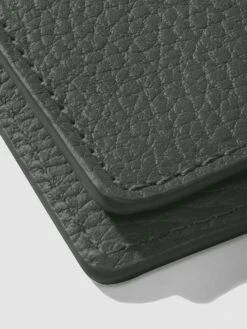 Heirloom Premium Leather Folio | HP Classic(Heirloom Leather Folio Hp Classic) 29 Heirloom Premium Leather Folio | HP Classic(Heirloom Leather Folio Hp Classic) -Cloth And Paper Shop Heirloom Premium Leather Folio HP Classic Salmanca Stitch Glaze CP 1