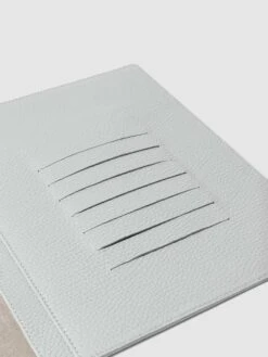 Heirloom Premium Leather Folio | HP Classic(Heirloom Leather Folio Hp Classic) 35 Heirloom Premium Leather Folio | HP Classic(Heirloom Leather Folio Hp Classic) -Cloth And Paper Shop Heirloom Premium Leather Folio HP Classic Veleta Pocket Detail CP 1