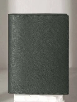 Heirloom Premium Leather Folio | Large(Heirloom Leather Folio Large) 32 Heirloom Premium Leather Folio | Large(Heirloom Leather Folio Large) -Cloth And Paper Shop Heirloom Premium Leather Folio Large Salmanca Hero CP 1