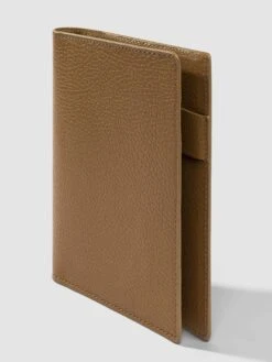 Heirloom Premium Leather Folio | Small(Heirloom Leather Folio Small) 28 Heirloom Premium Leather Folio | Small(Heirloom Leather Folio Small) -Cloth And Paper Shop Heirloom Premium Leather Folio Small Catalonia CP 2