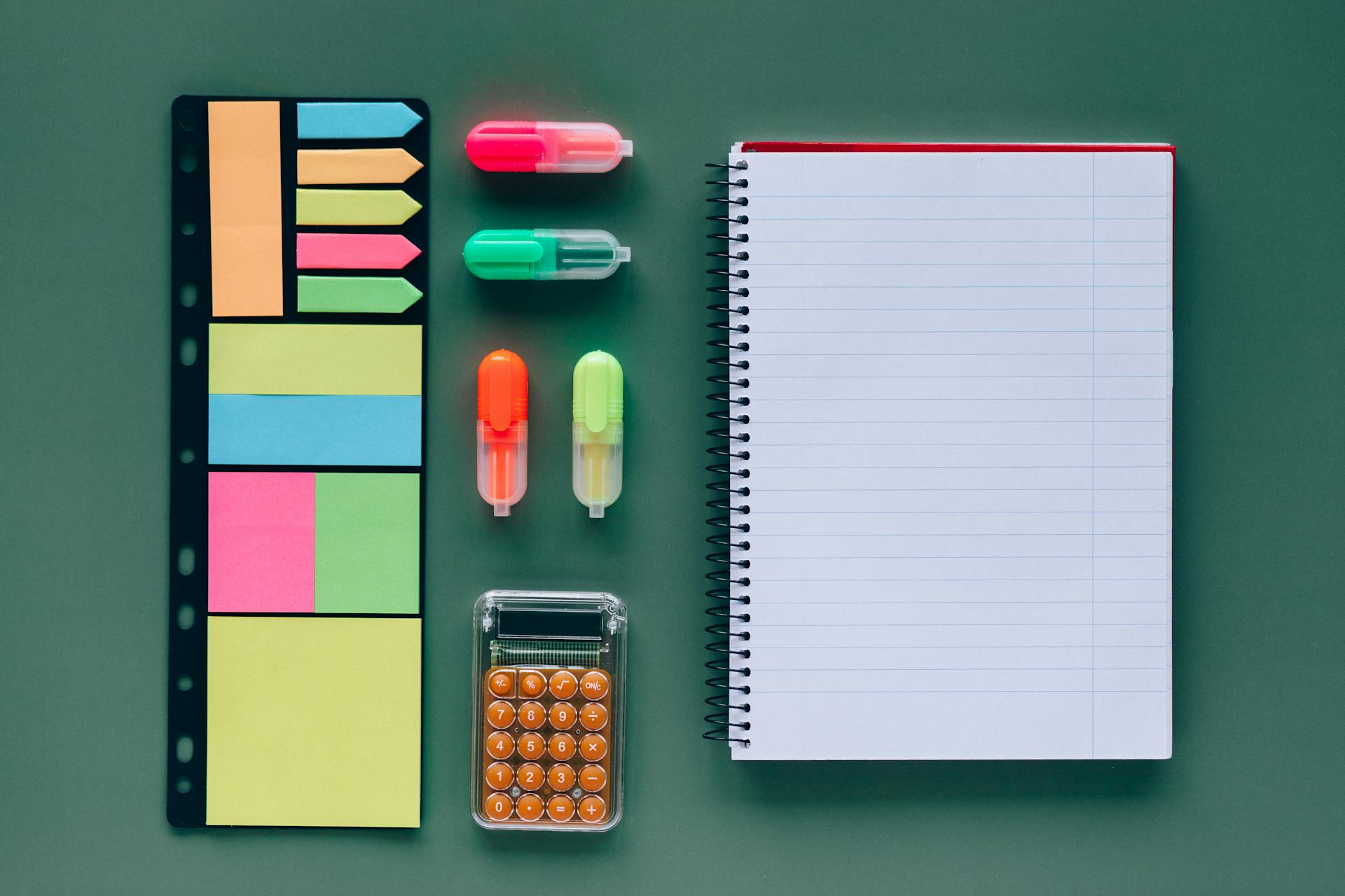 Cloth And Paper Shop -Cloth And Paper Shop pexels n voitkevich 5554664